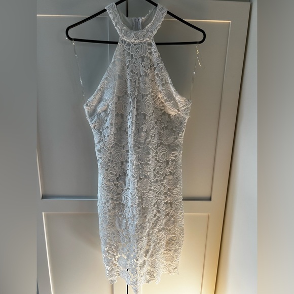 White lacy lined dress halterneck, size 1 - Picture 3 of 11